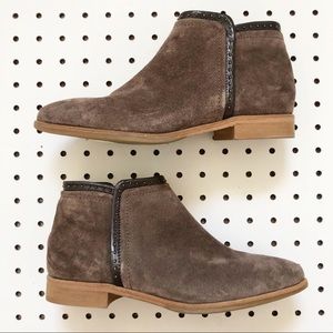 Italeau | Miralda Water Resistant Bootie